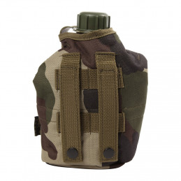 Gourde militaire de type US avec sa housse.