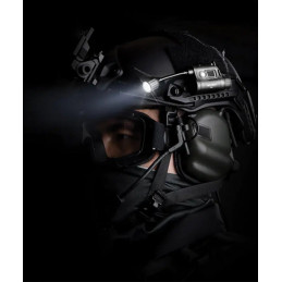 Lampe Casque Balistique RSTAR – NEXTORCH